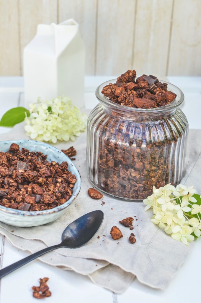 Dark chocolate almond granola gluten free